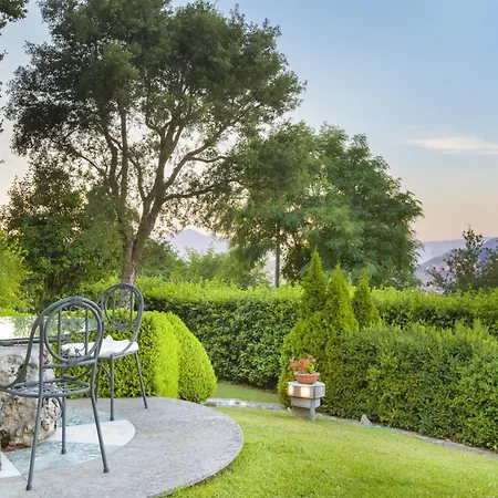 - Calisto Villa